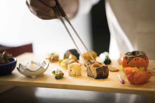 【当館イチオシ】季節のお料理堪能プラン♪◇調理長おすすめ会席コース◇