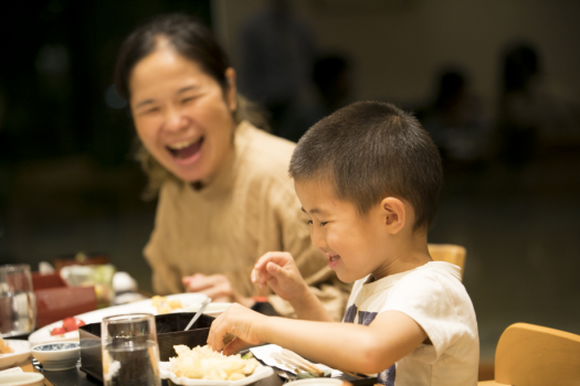 【お日にち限定☆小学生でも定額５５００円！】夕食はハーフバイキングだから好き嫌いがあっても安心♪
