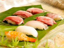 【春の大満足☆蟹食べ放題ハーフバイキング♪】牛肉ステーキや天麩羅、お寿司のライブキッチンで☆