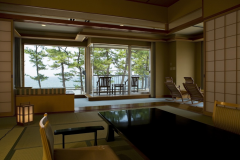 【湯賓館】露天風呂付き客室(角部屋) 【湯賓館】露天風呂付き客室(角部屋)