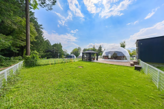 【ドッグランドーム】3ベッド・7Mドームテント～愛犬OK。富士宮市初の専用ドッグラン付き～