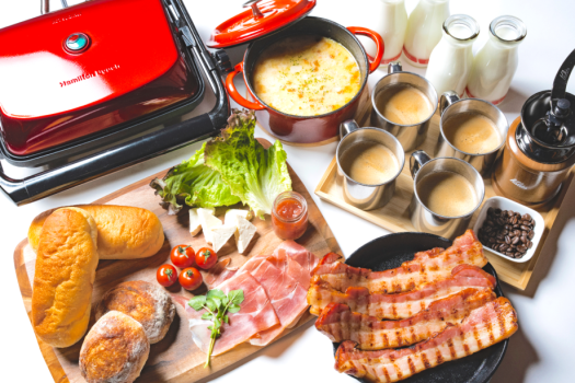 【お部屋食】オーシャンビューのヴィラでの『オリーブ牛のすき焼き & お造り盛り合わせ』プラン