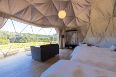 サンセットツリー：お部屋からはヒルビューをお楽しみいただけます。