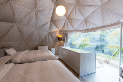 スリーピングシープ：部屋から見える景色はフォレストビュー