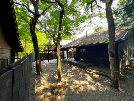 フォレストヴィラ