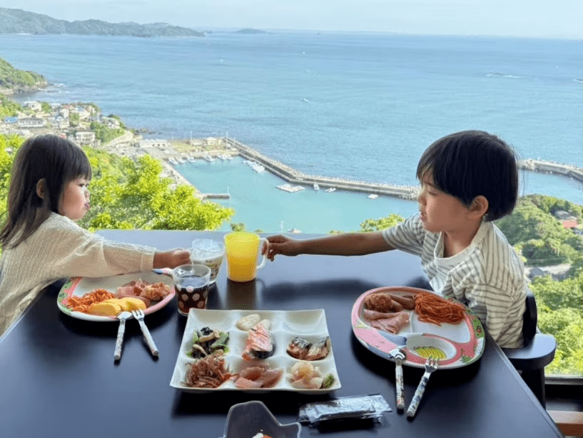 どこまでも続く美しい景色に囲まれて、お子様と一緒に笑顔あふれる美味しい思い出の1ページを♪