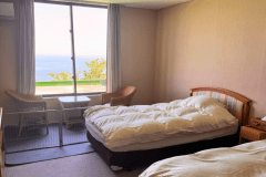 愛犬と海を眺められるお部屋／和室10畳+洋室（ツインベッド）