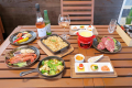 シェフが厳選した最高級の国産牛と新鮮な地場野菜でBBQ