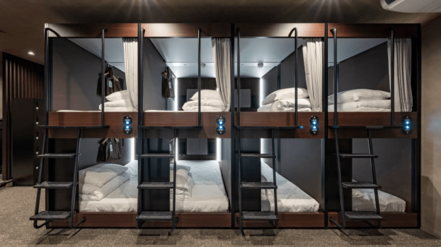 【男性専用】カプセルルーム【禁煙】