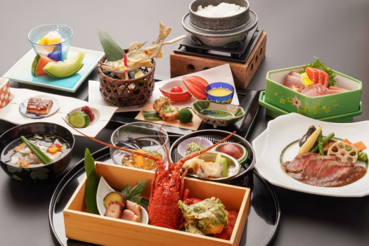料理人の技術と季節の恵みが織り成す美しい会席料理