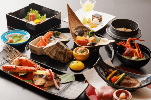 料理人の技術と季節の恵みが織り成す美しい会席料理