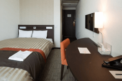 シングルを２名様でご利用いただくお部屋でございます。（ベッドサイズ１４０cm）