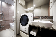 ベーシックファミリー　バス