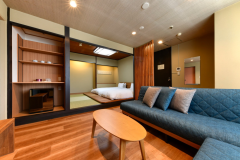 【デラックス和ツイン／40平米】シモンズ社製コイルマットを完備した、二間続きのくつろぎ空間