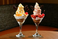 【シメパフェ】札幌の名物・食事の締めに食べる「シメパフェ」。フルーツも使用した贅沢な1品