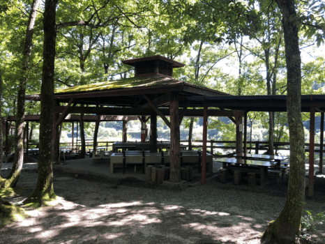 バーベキュー場