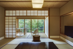 Taikan (10 tatami mats + spacious veranda, with an indoor bath with natural hot spring water)