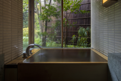Taikan (10 tatami mats + spacious veranda, with an indoor bath with natural hot spring water)