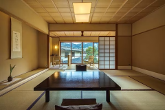 Shiroyama (10 tatami mats + wide veranda + no indoor bath + no shower)