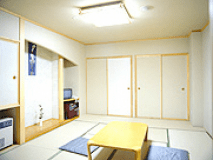 和室（バス・トイレ付き）