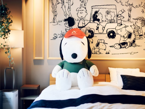 【SNOOPY GOLF RETREAT ROOM】スヌーピーの装飾に囲まれたお部屋で素泊りステイ