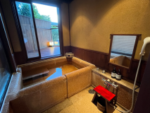 小湧のお風呂とバルコニー