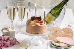 【誕生日・記念日祝いに】アニバーサリープラン（2食付き）