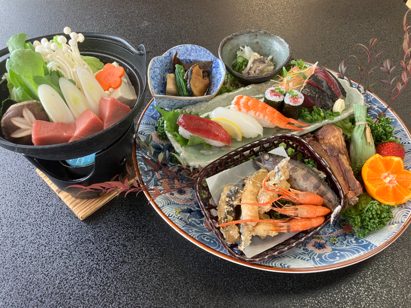なはり皿鉢御膳