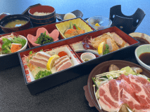 【2食付/柚子豚御膳】ひがしこうちの名産の柚子豚を贅沢に使った御膳料理。地物金目鯛も人気沸騰中♪