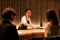 料理人が目の前で捌き、説明をしながらご提供させて頂きます。