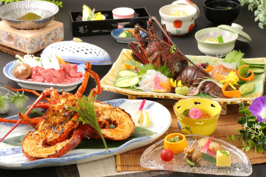 【久慈サンピア日立】茨城県産特大「常陸乃国いせ海老」と「常陸牛」コース