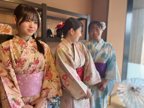 女性の選べる彩浴衣レンタル＆販売コーナーで女子旅にいかがでしょうか。