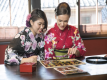 Gold leaf pasting experience and the pinnacle of beauty — A luxurious course that includes gold leaf soft serve ice cream, gourmet food, cosmetics, and culture