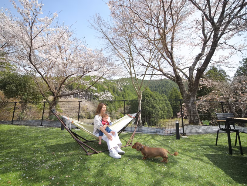 Five-Person Building where Pets are Allowed - With Private Garden and Two Meals Included Five-Person Building where Pets are Allowed - With Private Garden and Two Meals Included