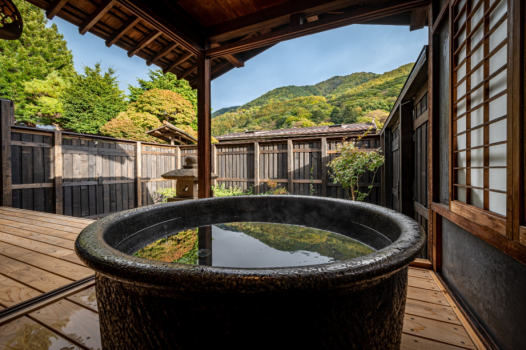 元茶室の露天風呂