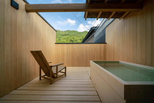[Shimamoya] 113/Suite with semi-open-air bath（Non smoking）