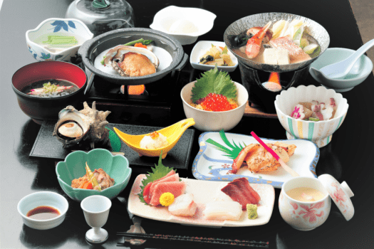 Japanese abalone or beef porcelain burn-in Japanese meal course