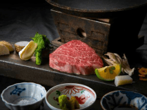 厳選された調味料で希少部位・シャトーブリアンをご堪能下さい