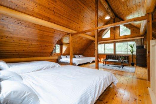 【KUUSI】〜８人までの大人数利用可能〜テントサウナ付き１棟貸しコテージ