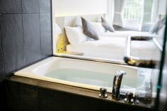 【スタンダードツイン】［バスルーム］