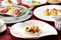 いつもと違う旅を楽しみたい方に。厳選の食材と料理長の熟練の業で、華麗なる中華の世界へと誘います。