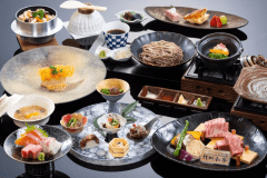 旬の贅を尽くした「特選会席」