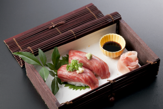【神戸牛】極上の味覚を心ゆくまで堪能！神戸牛料理が選べる二食付きプラン