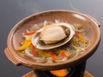 あわびの陶板焼き(一例) あわびの陶板焼き(一例)