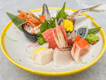 【お刺身盛合わせイメージ】※仕入れにより食材が変更となります。