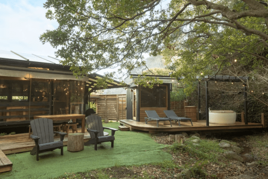 ROCK アウトドアバス