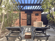 The River TRAILER【街中でアクセス抜群！温泉お風呂付き♪〈最大収容人数：5名様〉】