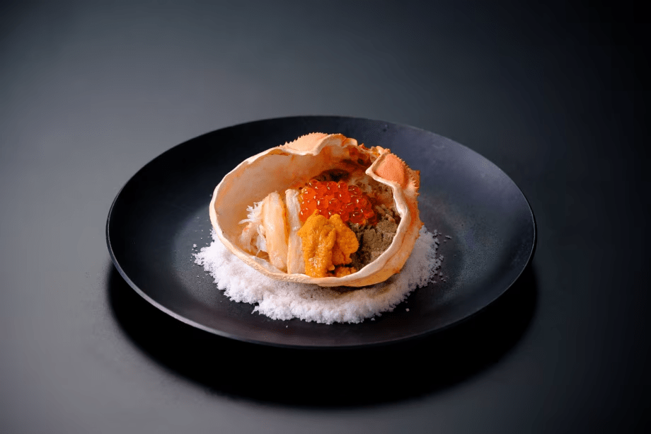 【蟹解禁！45日間限定】「松葉蟹＆鳥取産親がに」シェフの創作和食プラン（松葉蟹１枚）｜地酒飲み比べ特典付き