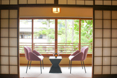 【206】本棟庭園の部屋2階和室