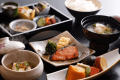 【１泊２食｜スタンダード】シェフおまかせ創作料理・名物「九つ膳」とメインディッシュは「鳥取和牛オレイン５５」！｜個室食確約｜自家源泉掛け流し｜全室日本庭園ビュー